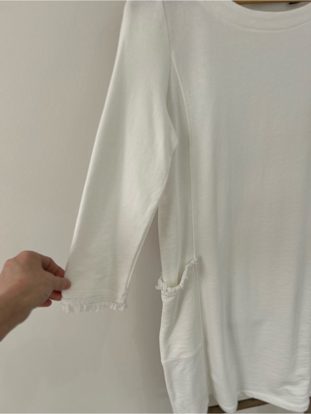 Susan Graver Weekend French Terry Multiples Shift Dress White Fringe Size XXS - Picture 3 of 9